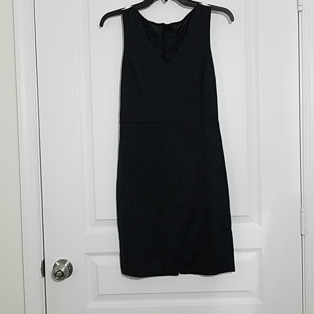 V-neck cut LBD